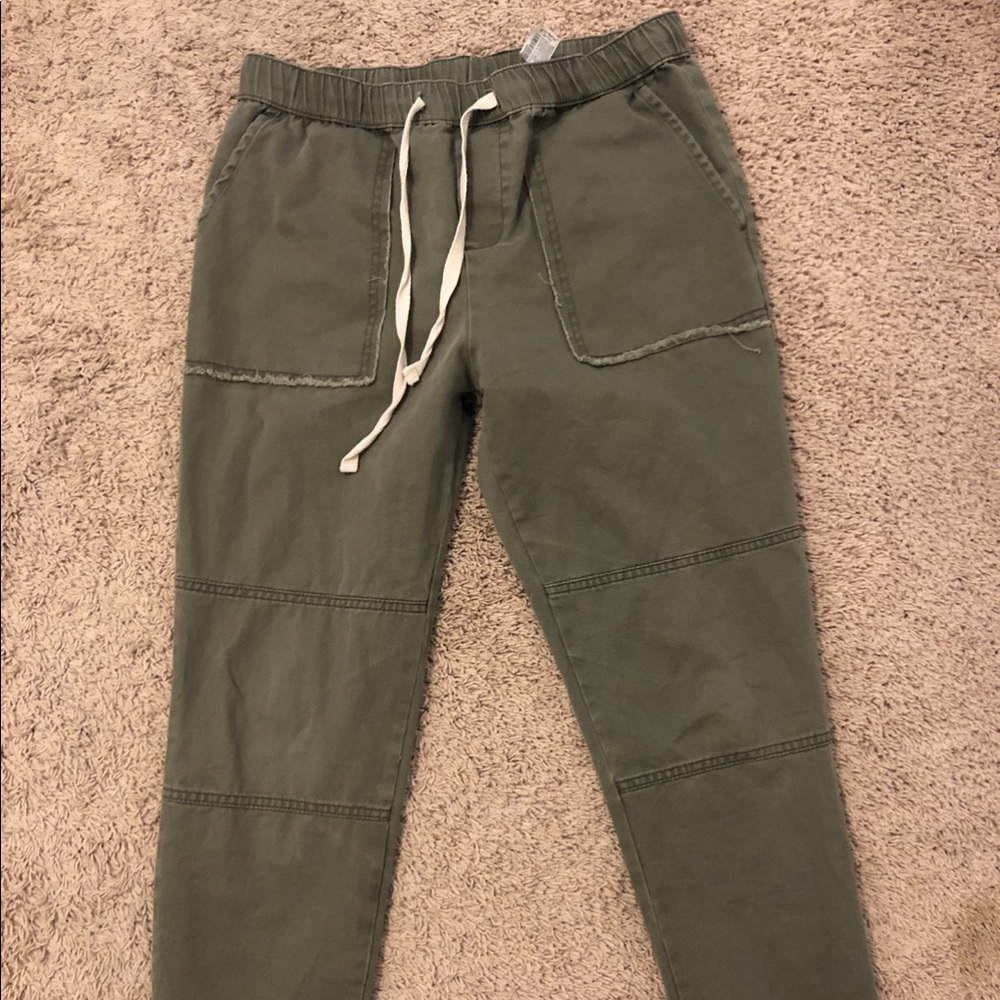 Pants/kinda like joggers